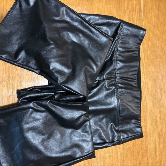 Vince Camuto Leather Pants - Picture 4 of 5